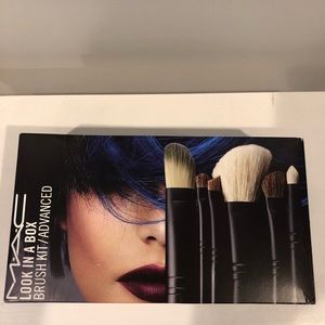 Brand new MAC travel brushes sealed in box
